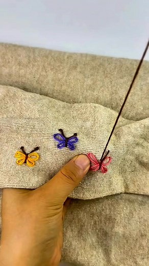 Beautiful butterfly embroidery 🦋 #reelsviralシ #fypシ゚viralシ #handcrafted #embroidery #embroiderydesign #design #creative #tutorial #crafts #stitch | Hand Embroidery Designs by Priyanka
