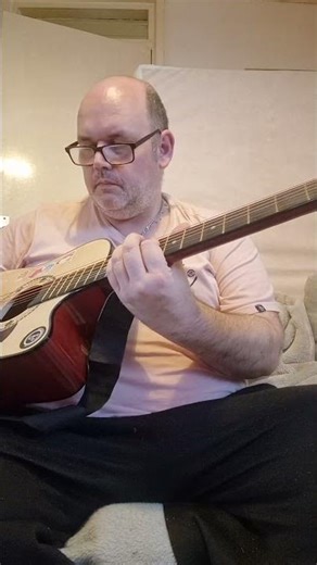 Squeeze Pulling Mussels (From a shell)