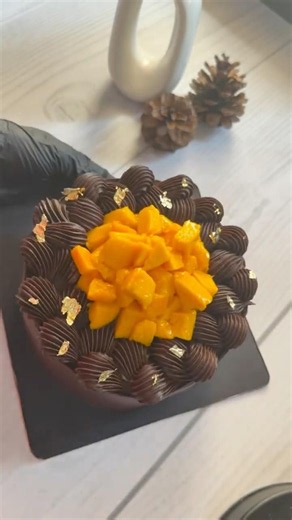 Mango Chocolate Cake | Perfect Summer 🧁#shortsfeed #foodshorts ‪@Her_littlekitchen‬