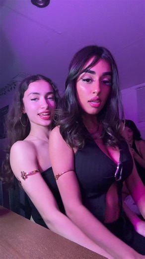 saf2675d (@saf2675d)’s videos with Real Sisters - Future