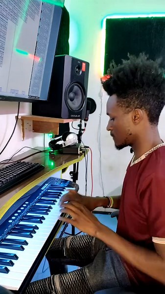 Beat Making Tutorial for Aspiring Music Producers