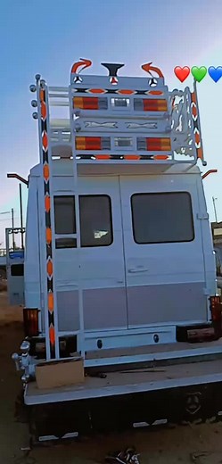 Inspecting a Vehicle Ladder: Tips and Techniques