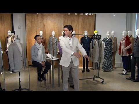 Wacky jobs: Human mannequins