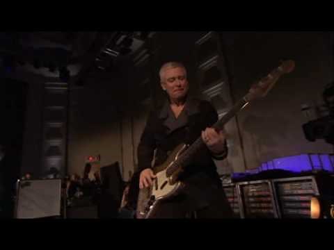 U2 - Beautiful Day Live in London [HD - High Quality] BBC Broadcasting Lounge