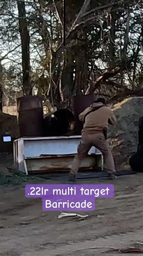 .22lr Multi target barricade 3rd person