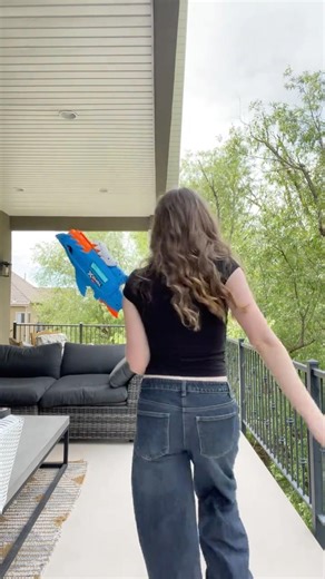 like my water gun #subscribe #algorithm #watergun #outfit #viral #shoes