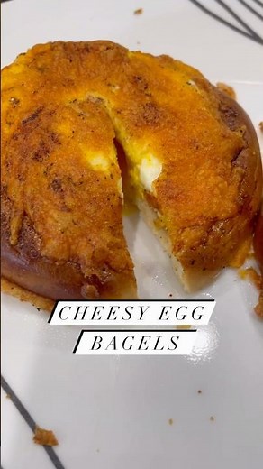 5-Minute Cheesy Egg Bagels in the Air Fryer | Easy Breakfast Recipe