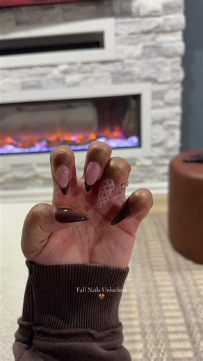 Fall Nails Design Inspiration for Autumn Looks