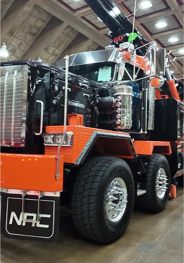 Kenworth C500 Twin Steer: The Ultimate Heavy-Duty Truck