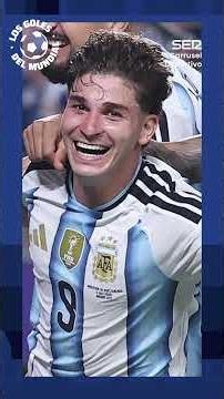 🇦🇷🇨🇭 SPIDER STRIKE! What an incredible goal by Julián Álvarez to make it Argentina 2 - 1 Switzerland