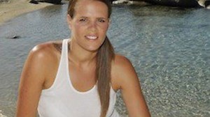 Laure Manaudou s'explique sur ses photos dénudées et obscènes... Le Zapping people