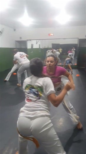 Treino #capoeira #auladecapoeira #capoeiramusica #capoeirainfantil #capoeiramoves
