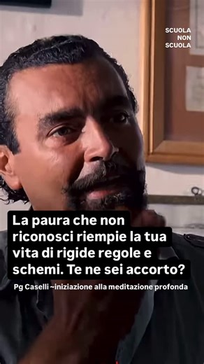 Pier Giorgio Caselli, Pg, ScuolaNonScuola on Instagram: "Accorgitene #scuolanonscuola #piergiorgiocaselli #meditazione #sadhguru #psicologia #mooji #eckharttolle #risveglio #mindfulness #consapevolezza #amore #pace #crescitapersonale #ispirazione #motivazione #krishnamurti #osho #paura #film #frasedelgiorno #barzellette #ridere"