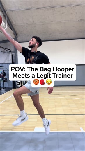 So many players struggle in today’s training era with all the moves we’re exposed to‼️ There has to be a balance between “bag” moves and real concepts— not just under-drags with no defense 💯😅 #basketballtrainer #hoopers #basketballtiktok