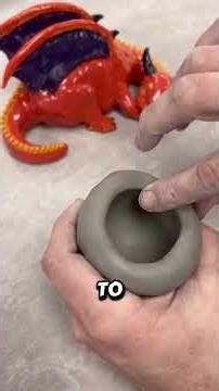 How to make a clay pinch pot. #ceramics #pottery #clay