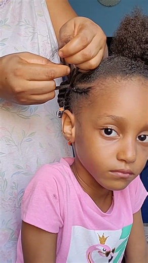 Simple hairstyle with beads for kids #shorts #hairtutorial