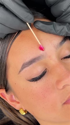 Discover the Beauty of Brow Waxing - Elevate Your Look with Perfectly Shaped Brows! #browwaxing #waxingvideos #waxingbrows #browwaxandshape