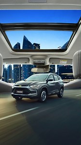 Cada aventura con Chevrolet Tracker y su sunroof panorámico se vive intensamente. 😍 | Chevrolet