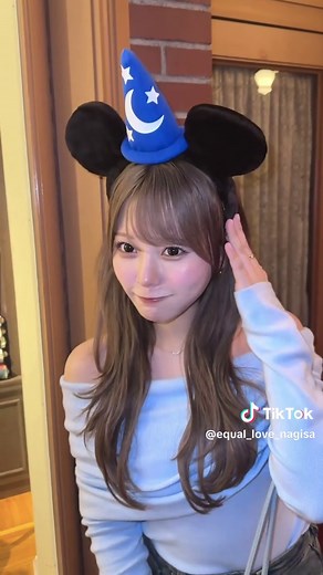 髪型、どうでしょうか🫶🏻 友達が写真を撮りながら 動画も撮ってくれた‼️