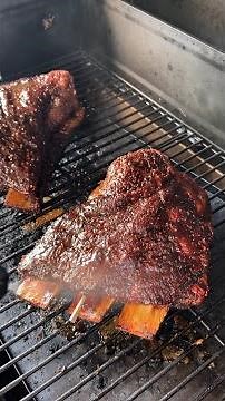 Maple Syrup & Whiskey Dust Dino Ribs | Traeger Grills