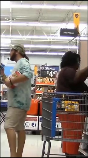 3.3M views · 10K reactions | Love this lady  #reelsviral #reelsfb #reelsvideo #prank #prankvideo #fartsarefunny #fartPrank #comedy | TN4P | Facebook