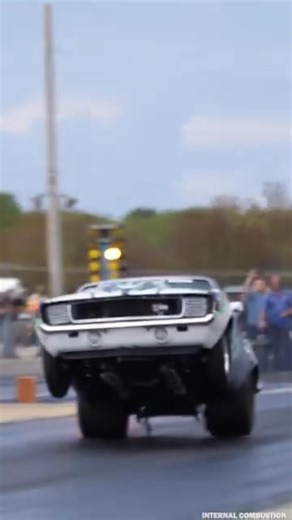 2.1K views · 63 reactions | 1969 CAMARO Z28 WITH STOCK 302 SBC FLYING !! | Muscle Cars | Facebook