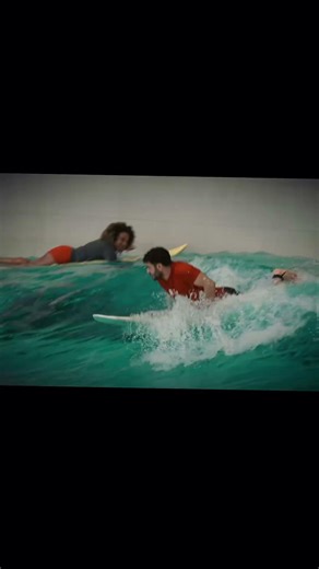 Smooth takeoff at indoor wave pool #wavepool #learntosurf #surfretreat @SkudinSurfAmericanDream