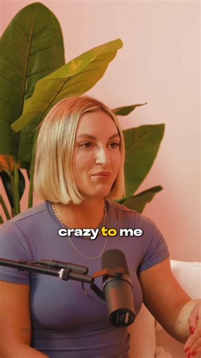 Jamie Brown | Online Coach on Instagram: "“I eat 1600 calories and don’t lose fat” Over 50% of you that say this are underestimating your daily caloric intake Why? Because you refuse to track…. Oil = 100 cals Butter = 200 cals Handful of nuts = 300 cals The list of hidden calories is endless Chances are, you are not actually eating 1600 calories You’re gaslighting yourself…. One of the first educational tools we teach clients is: Calorie tracking When you learn how much you are actually eating, 