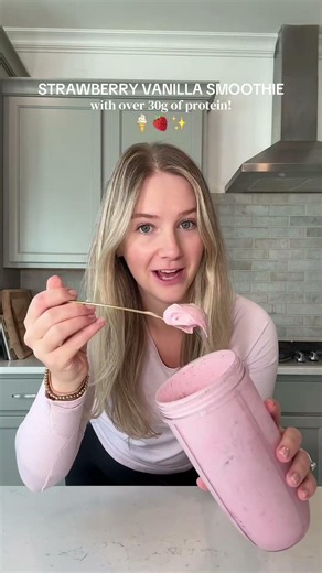 Strawberry Vanilla Protein Smoothie | Healthy, Creamy & 30g+ Protein 💪🍦 #StrawberrySmoothie