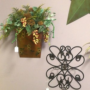 12 comments | Spring things! Call 859-226-0423. #roomservicelex #socialdistanceshoppinginlexingtoky #859together #curbsidepickup | Room Service | Facebook