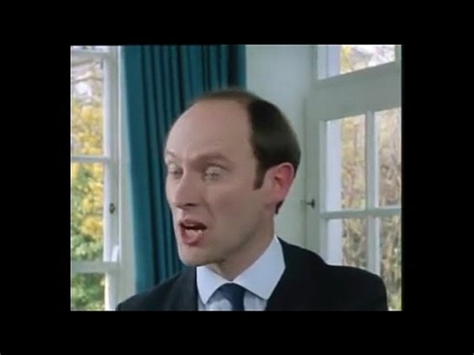 Minder. S06 E01. Give Us This Day Arthur Daley's Bread.