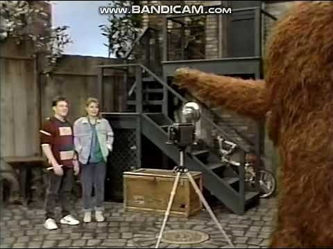 Classic Sesame Street Mike and Gina Snuffy Take A Camera Picture of Smile