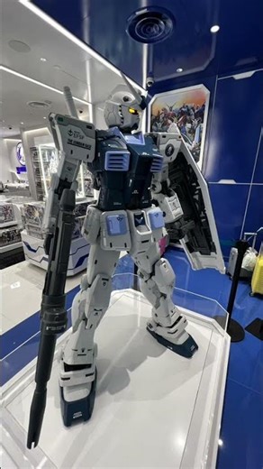 GUNDAM BASE in Singapore Jewel Changi Airport is a MUST-VISIT for all Gunpla fans! 😍