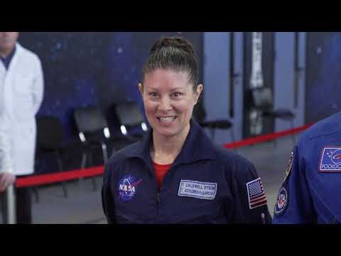 SOYUZ CREW PREPARES FOR LAUNCH TO THE INTERNATIONAL SPACE STATION