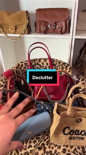 Let’s declutter my purses 😭 #declutter #decluttermybags | bags