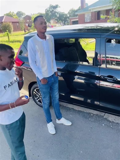 Nkunsi Mdakane (@mdakane_s)’s videos with Akahlanyi - JAIVA ZIMNIKE