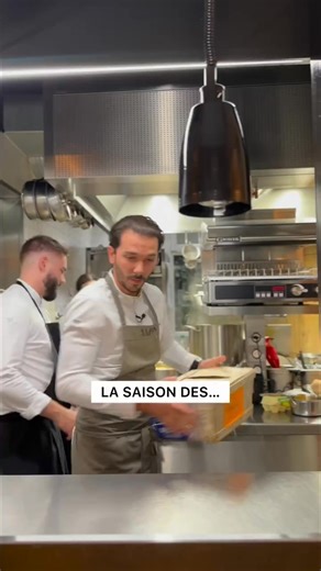 8.5K views · 42 reactions | Elles sont laaaaaa  Aujourd’hui je te montre comment ouvrir les saint Jacques 﫣 bon quand ça marche et que j’arrive à ouvrir la bourriche  #recette #saintjacques #bzh #saison #passion | Horeca Benelux | Facebook