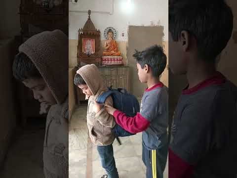 Beta Ko Le Ayi 🎒#ytshorts #minivlog #shorts #sortvideo @sitakiduniya-89 @sitakiduniyavlogchannel 