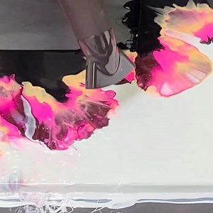 I love this piece so much! I should definitely do more of these. What do you guys think about using the different-sized canvases? | Mixed Media Girl