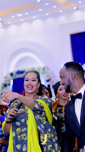 Ciyaal Xamar Ku Mesion Garee Xagan 😂 #fyp #foryoupage #tiktok #somalia #somalilandtiktok💚🤍❤ @ugbaadaragsan686 @Dhambaal digital @zuhaybooz @Mohamet_tavo ✪ @UGaaz_Studio Pro