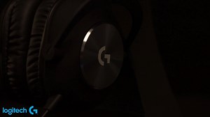 Now that’s how a pro makes an unboxing video. Robin Gupta AKA SteveZDad unboxes the Logitech G Pro X and demonstrates how it’s perfectly designed for the pro gamer in you. Visit https://amzn.to/2NlPH8Y #PlayToWin #GProX #ProXHeadset #GamingHeadset #LogitechG | Logitech G