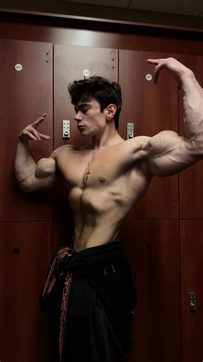 it’s draining to be overly skeptical of everything and to feel grounded in nothing, but if the one truth I know for certain is that I’m bound by my physical body, then a way I can remain grounded is by experiencing the journey of sculpting it. for me, it’s one of the closest things to an objective feeling of meaningfulness. our very perception and experience of the world is rooted in the sensations of our own skin and physical bodies.