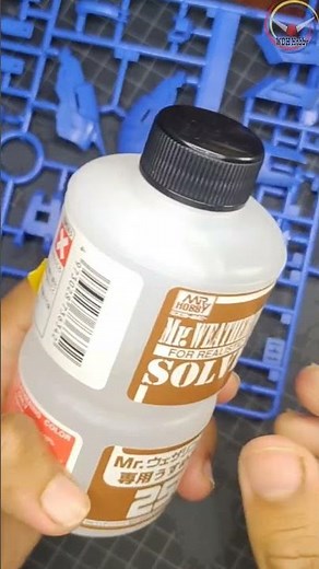 Panel Lining with Mr Weathering Color #gundam #gunpla