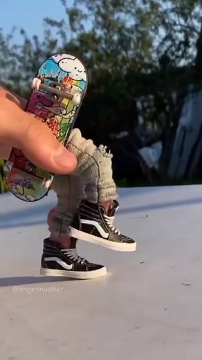 Mini Finger Shoes for Fingerboarding - Fingerboard Shoes Collection