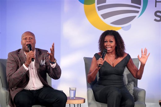 Michelle Obama And Her Brother Launching New Podcast Called 'IMO'