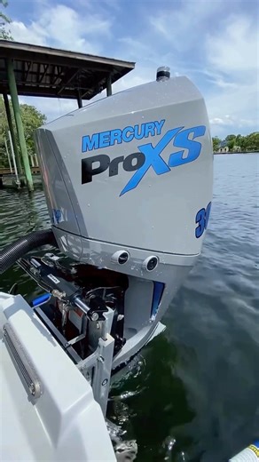 🔥🔊Volume au max pour apprécier le démarrage du Mercury Pro XS 300 ch ! 🎥 @bobsmachine #MercuryMarine #MercuryOutboards #ProXS #HorsBord | Mercury Marine France