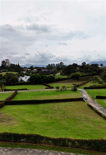 Lote en exclusiva parcelación en Llanogrande para la venta!