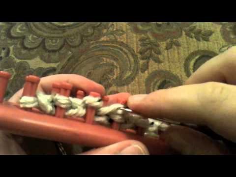Loom Knitting: Keep Rolling Edges Flat