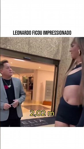 leonardo se surpreende com tamanho da fã #leonardo #humor #sertanejo