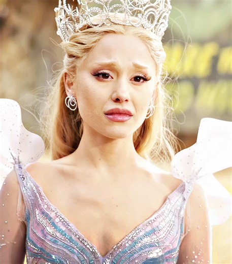 The Unique Bond of Glinda and Elphaba in Wicked
